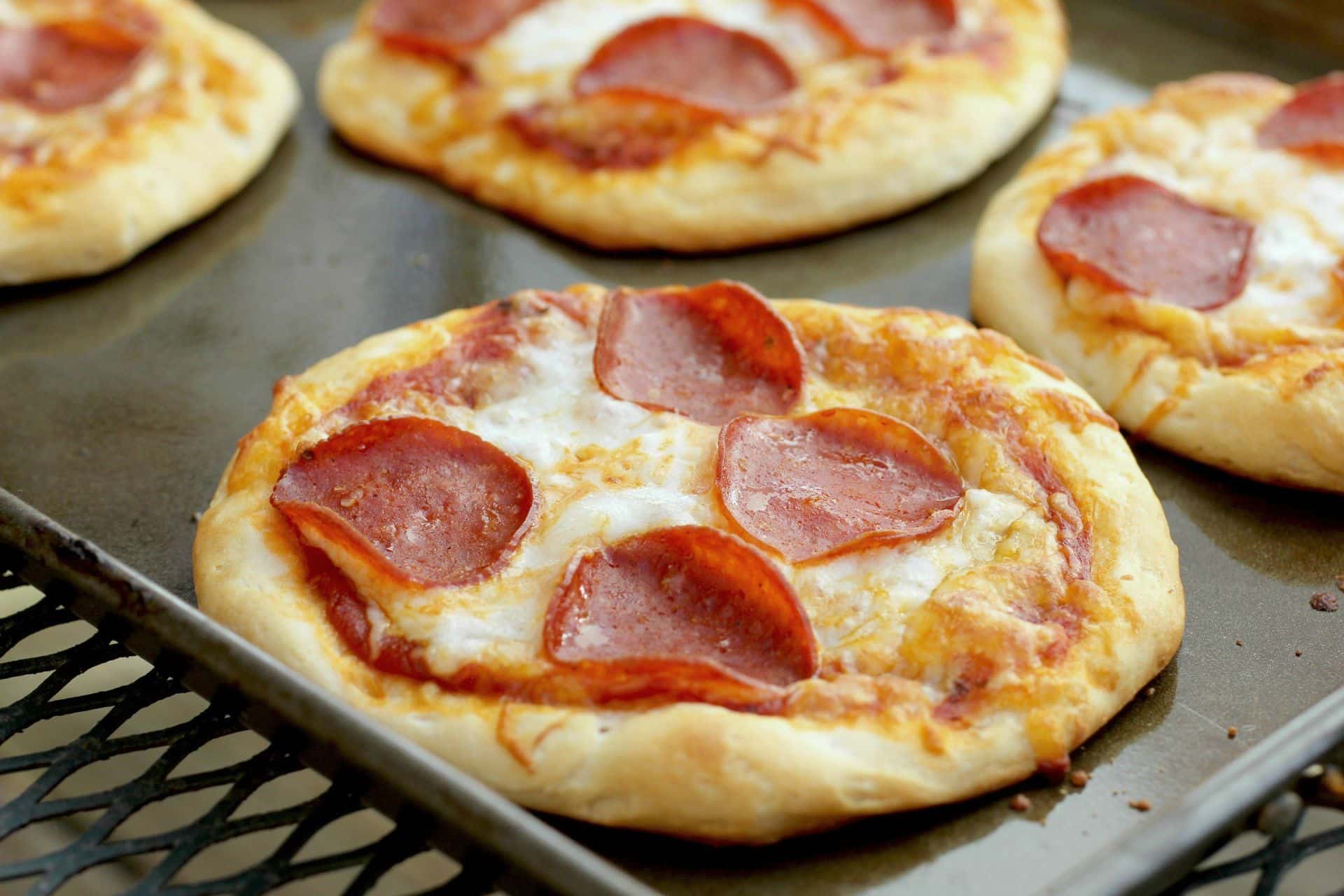 biscuit mini pizzas